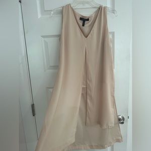 BCBGMaxazria | Svetlana Parfai V-Neck Sleeveless Tunic Blouse | XXS *